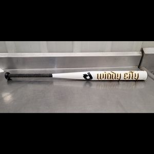 DeMarini slowpitch bat